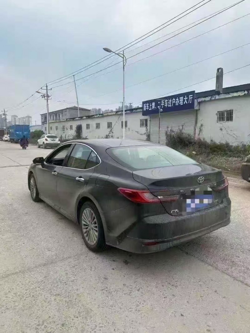 菏泽25年丰田凯美瑞7