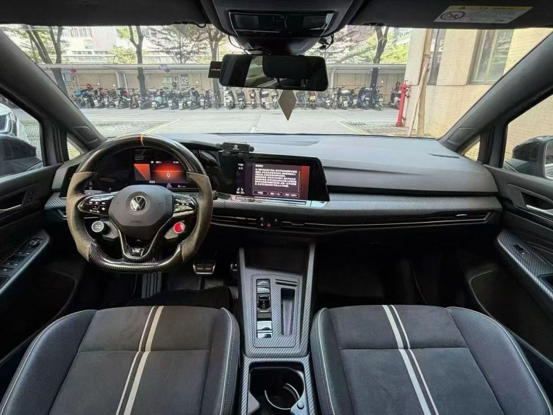 佛山22年大众高尔夫8