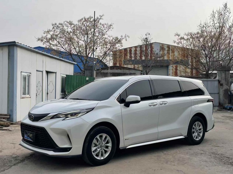 枣庄25年丰田格瑞维亚2