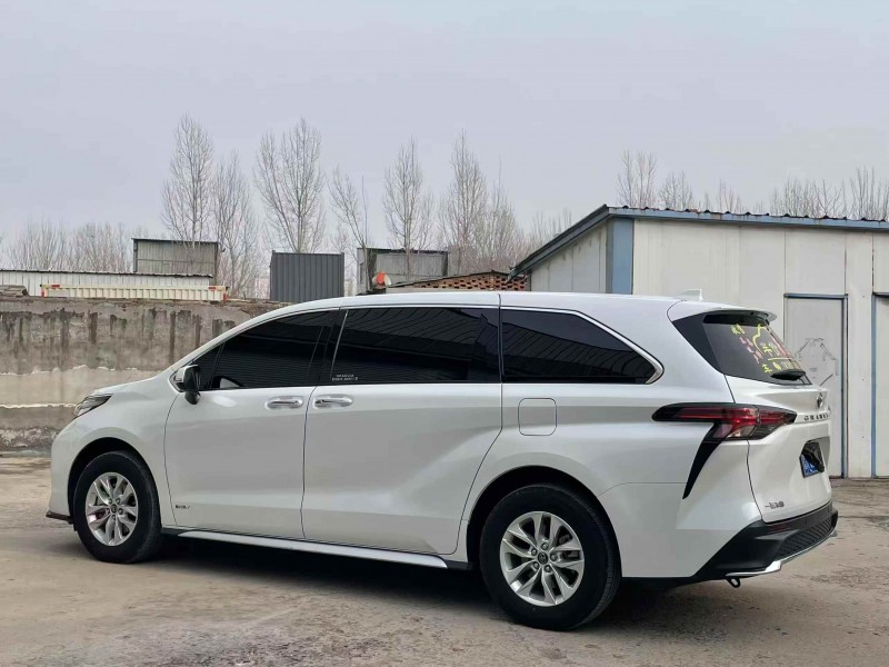 枣庄25年丰田格瑞维亚7