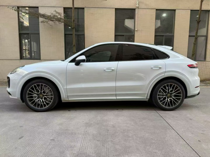 佛山20年保时捷卡宴4