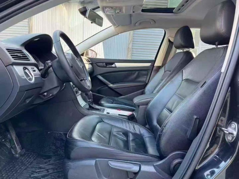 威海14年大众迈腾5