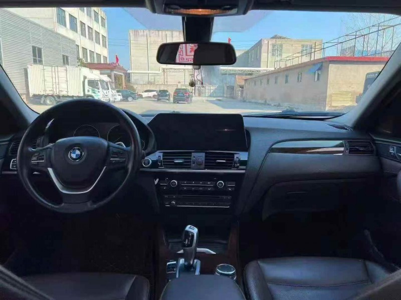 青岛16年宝马X44