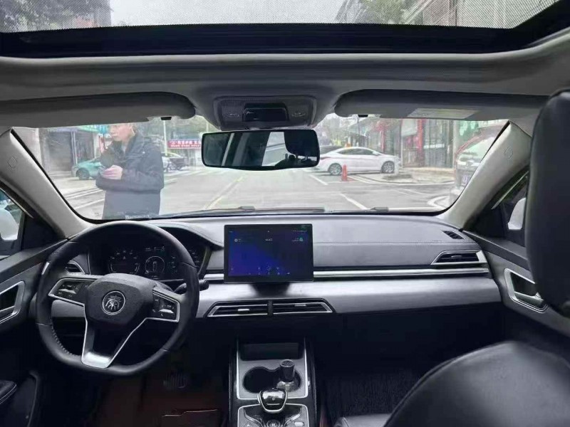 衡阳23年比亚迪秦6