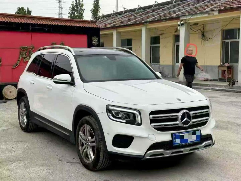 淄博22年奔驰GLB2