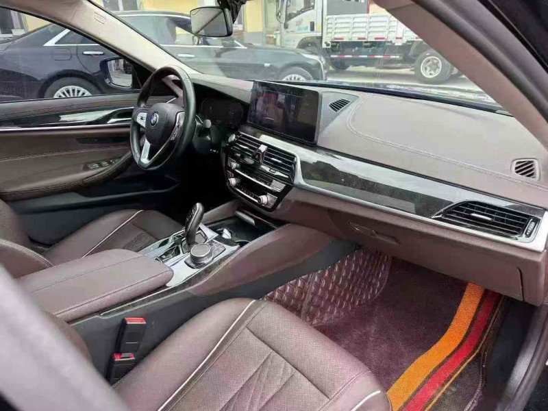 淄博21年宝马5系4