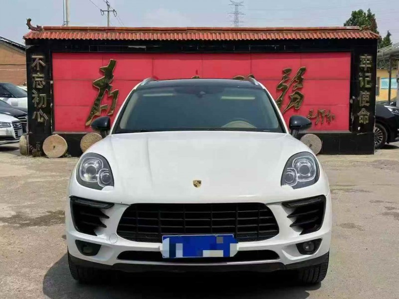 淄博17年保时捷Macan1