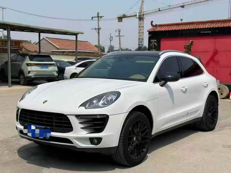 淄博17年保时捷Macan2