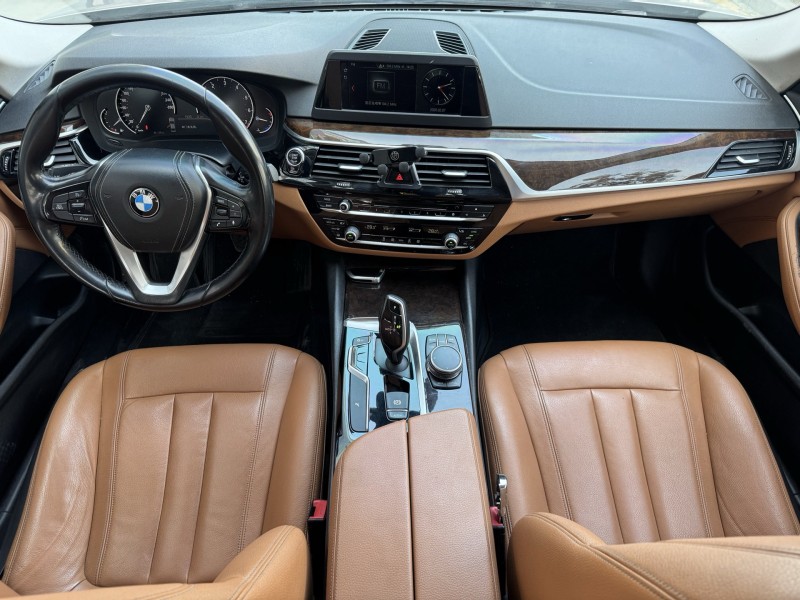 济宁18年宝马5系4