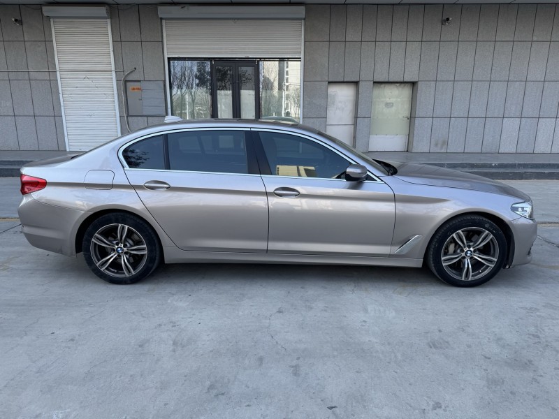 济宁18年宝马5系7