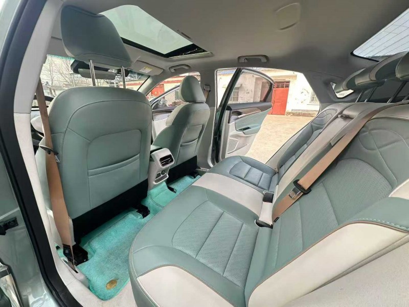 徐州23年吉利几何5