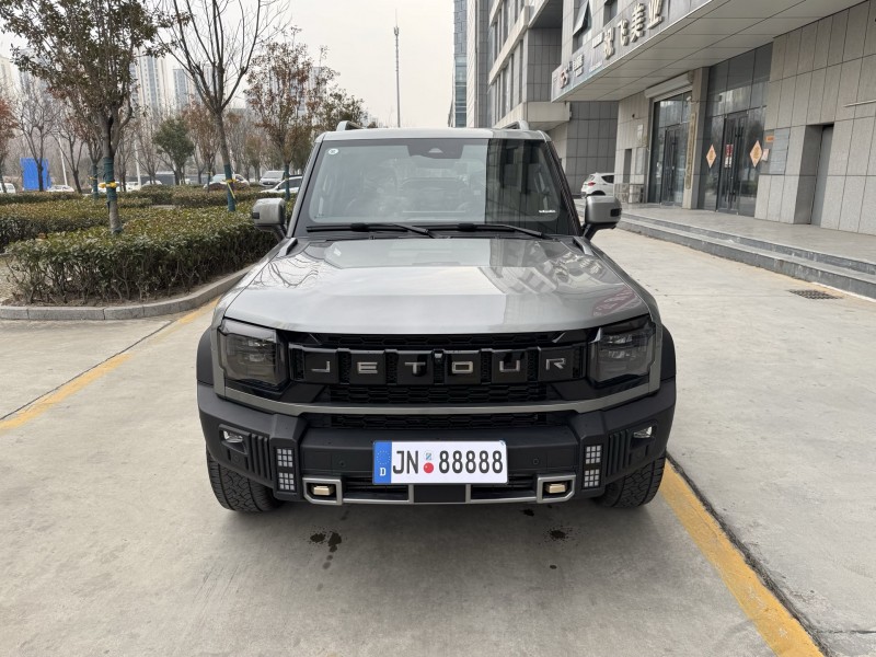 济宁25年奇瑞捷途1