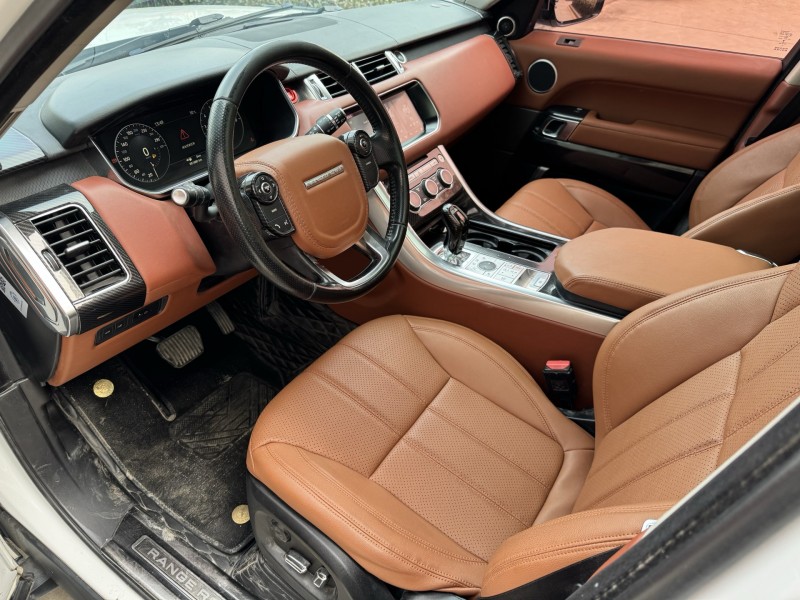 济宁18年路虎揽胜6