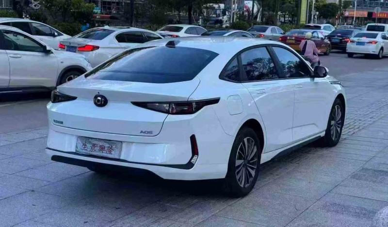 江门24年长安汽车启源9