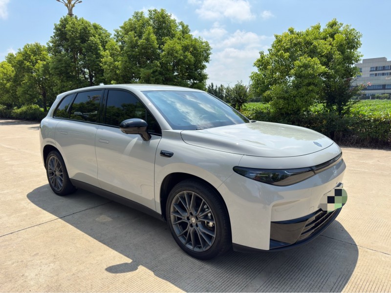 盐城24年零跑汽车C103