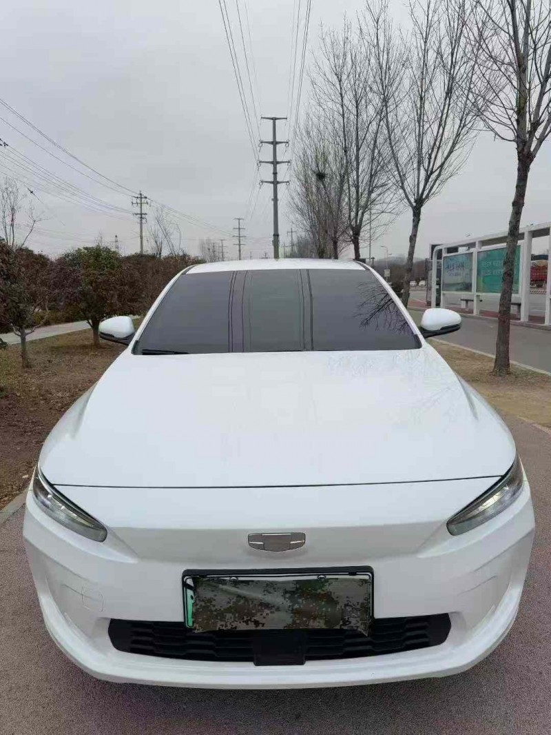 枣庄24年吉利几何1