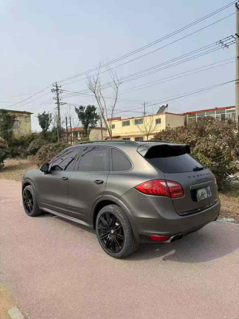 枣庄12年保时捷卡宴7