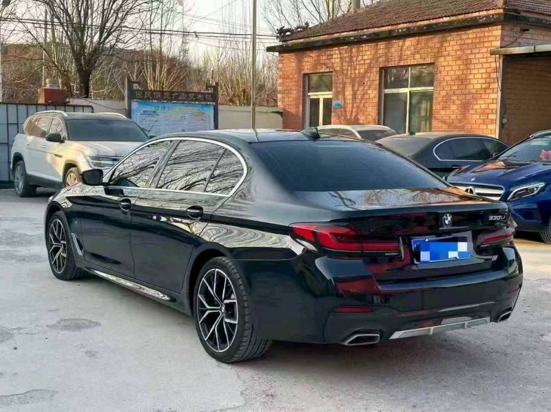 淄博21年宝马5系8