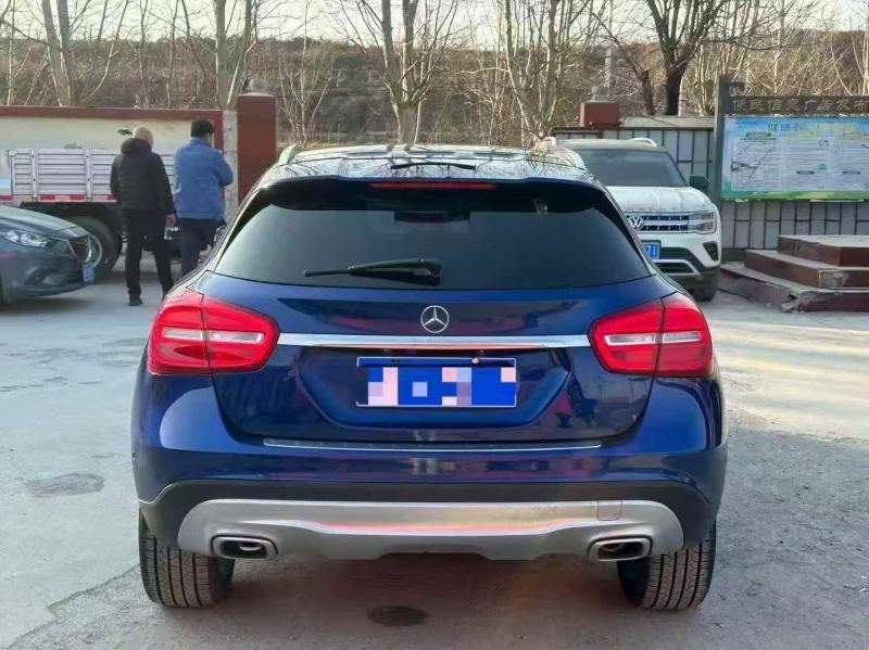 枣庄16年奔驰GLA9