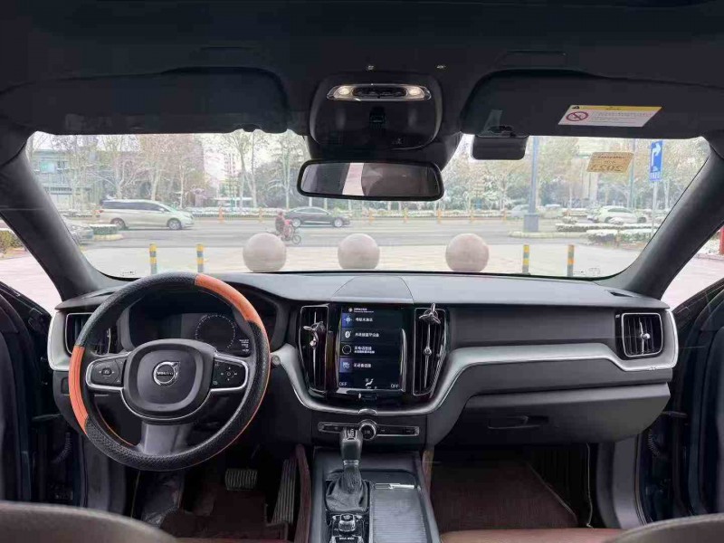 枣庄21年沃尔沃XC606