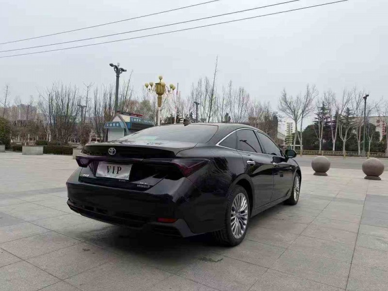 枣庄21年丰田亚洲龙8