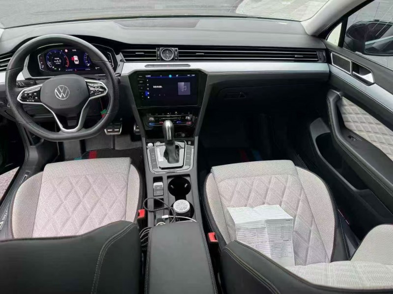 杭州24年大众迈腾7