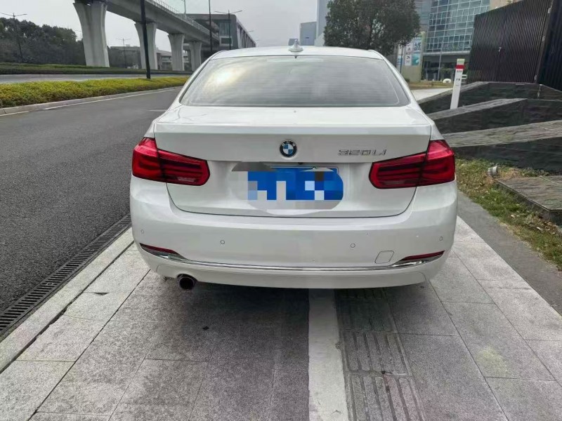 杭州16年宝马3系4