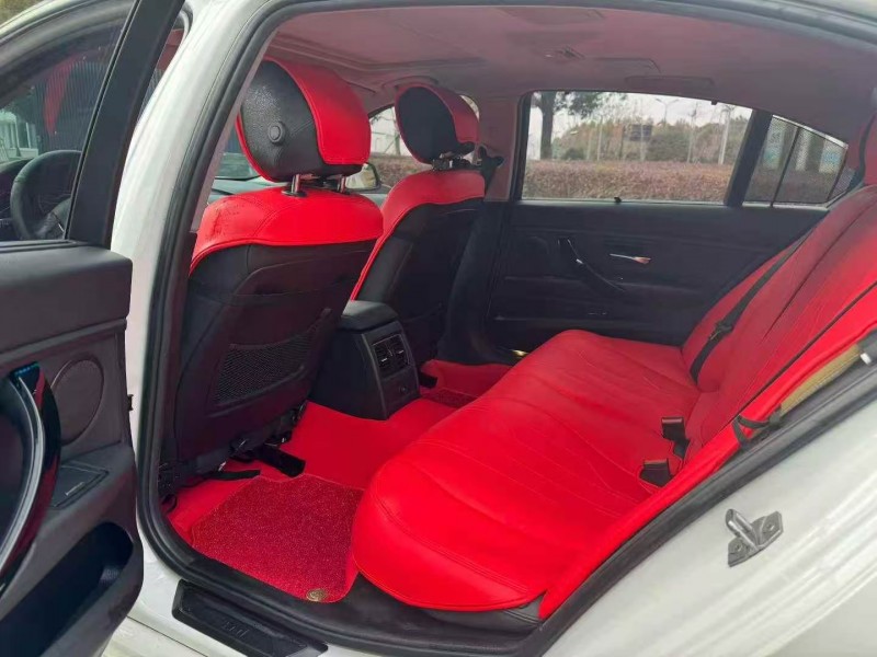 杭州16年宝马3系9