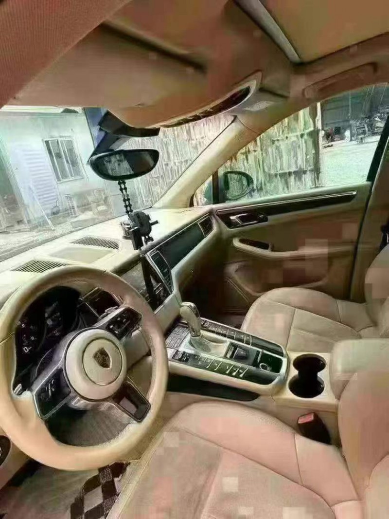 桂林16年保时捷Macan4