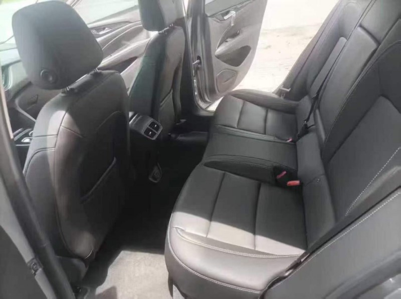 桂林24年别克君威5