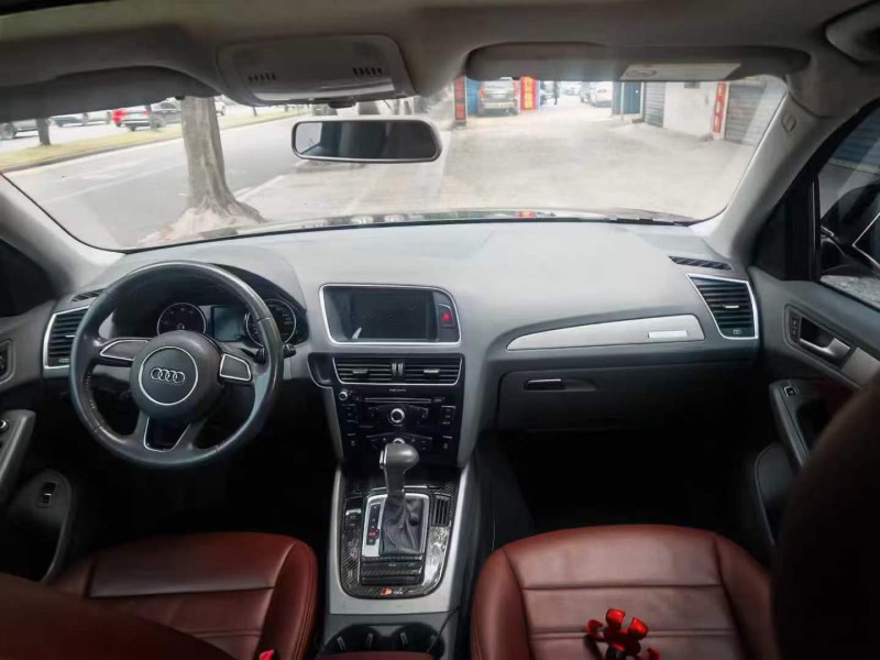 桂林16年奥迪Q55