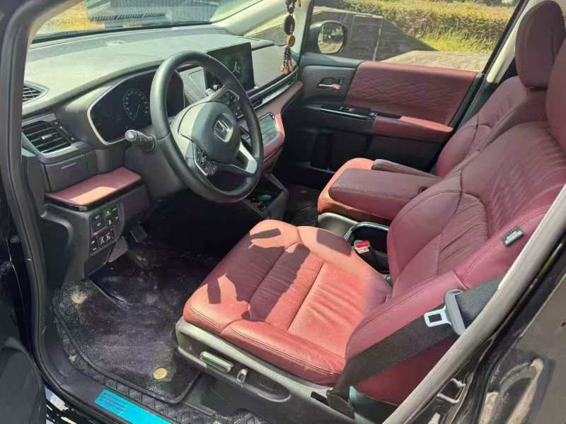 杭州25年本田艾力绅4