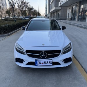 济宁19年奔驰C