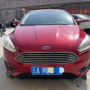 泰安17年福特福克斯