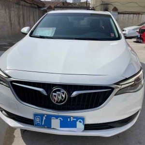 泰安18年别克英朗