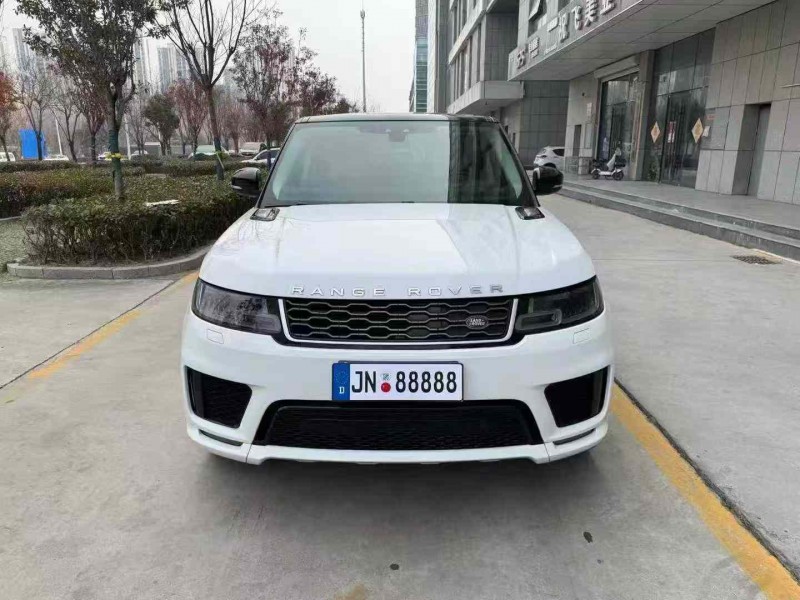 济宁21年路虎揽胜运动1