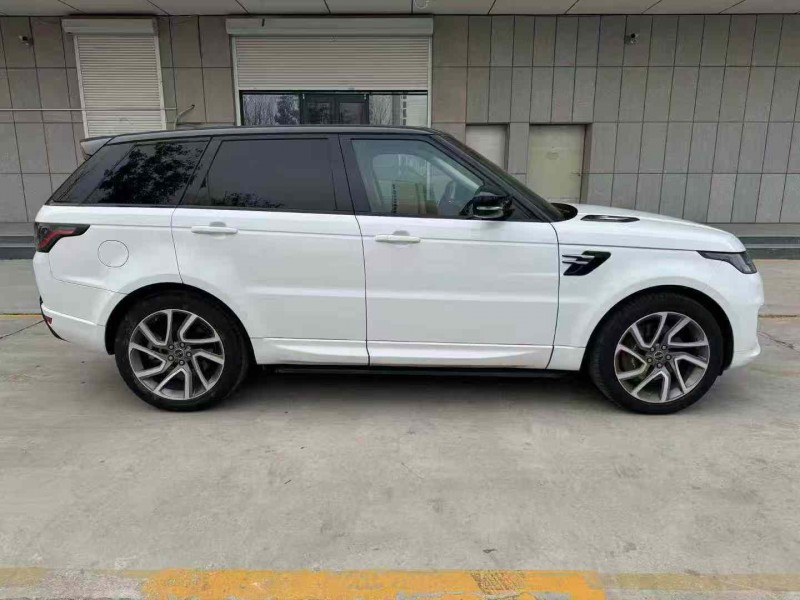 济宁21年路虎揽胜运动7