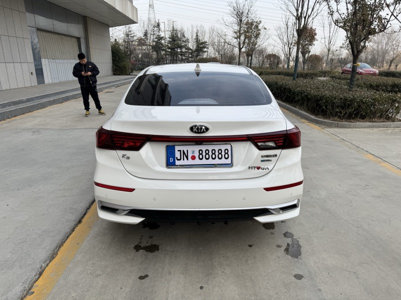 济宁19年起亚K39