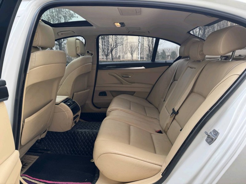 济宁13年宝马5系7