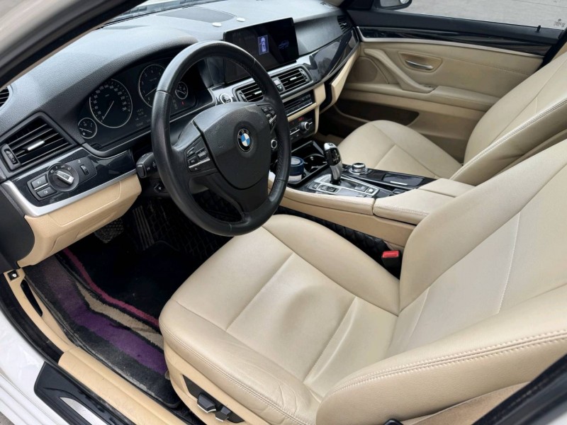 济宁13年宝马5系8