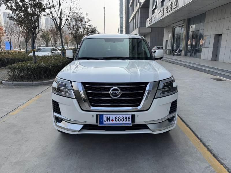 济宁20年日产途乐1