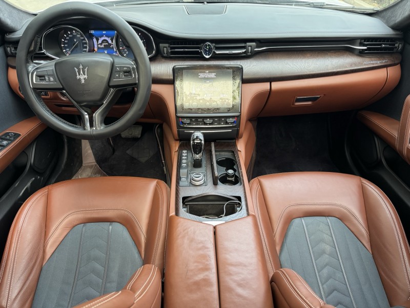 济宁17年玛莎拉蒂总裁4