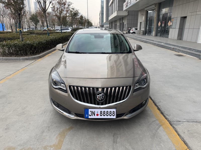 济宁17年别克君威1