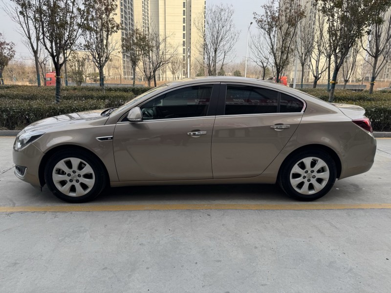 济宁17年别克君威9