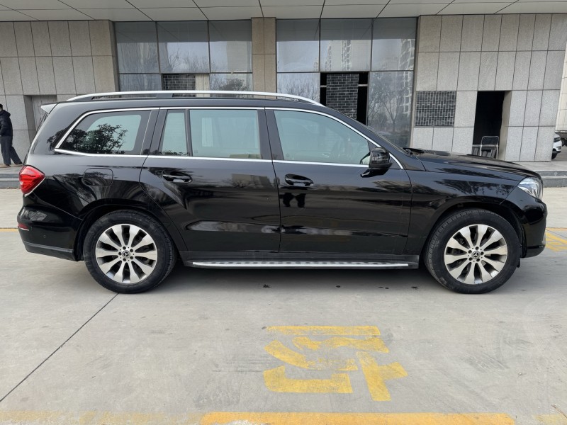 济宁17年奔驰GLS7