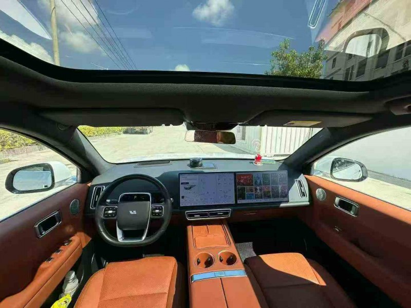 广州24年理想L65