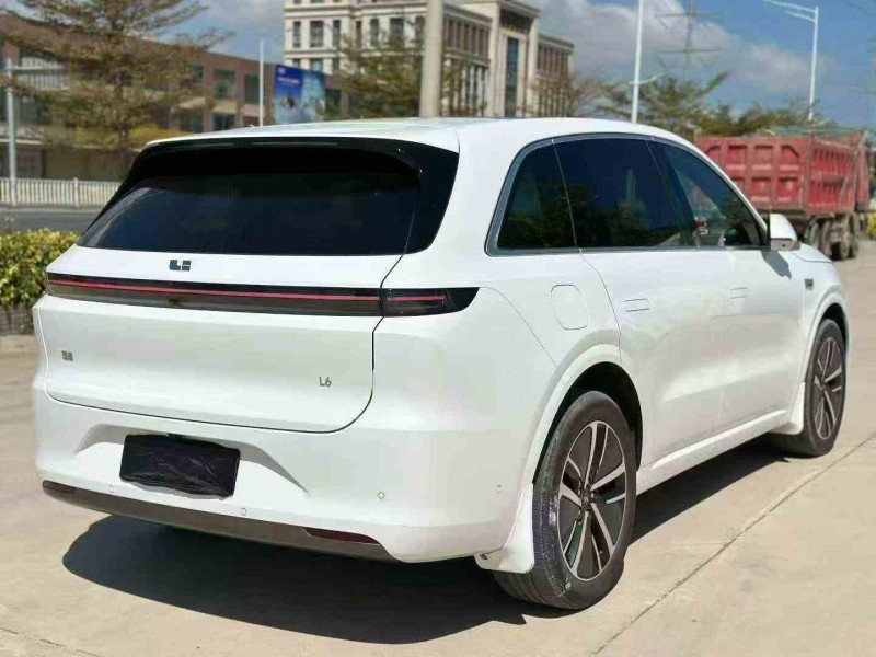 广州24年理想L68