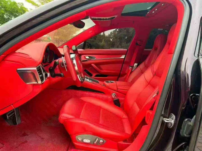 湛江14年保时捷帕拉梅拉4