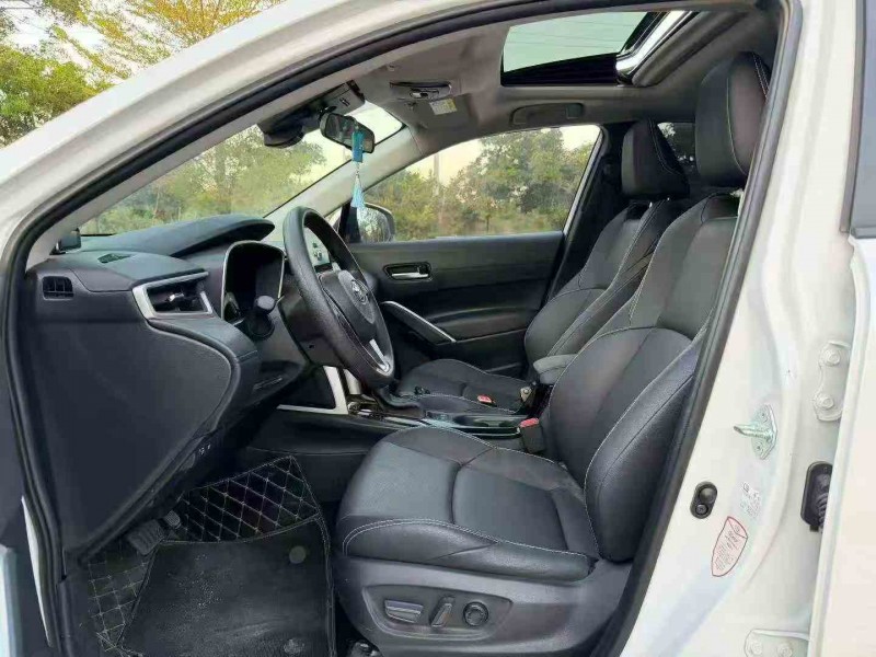 珠海24年丰田汉兰达4