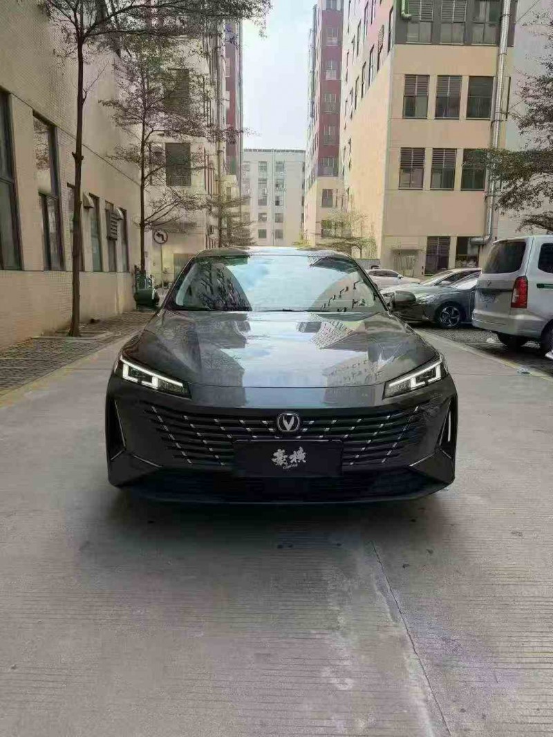 湛江25年长安汽车逸动1